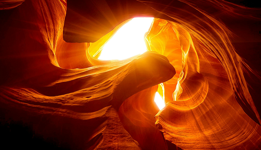 凯发天生一触即发制药盛装参展2024西鼎会，共绘健康产业新蓝图！